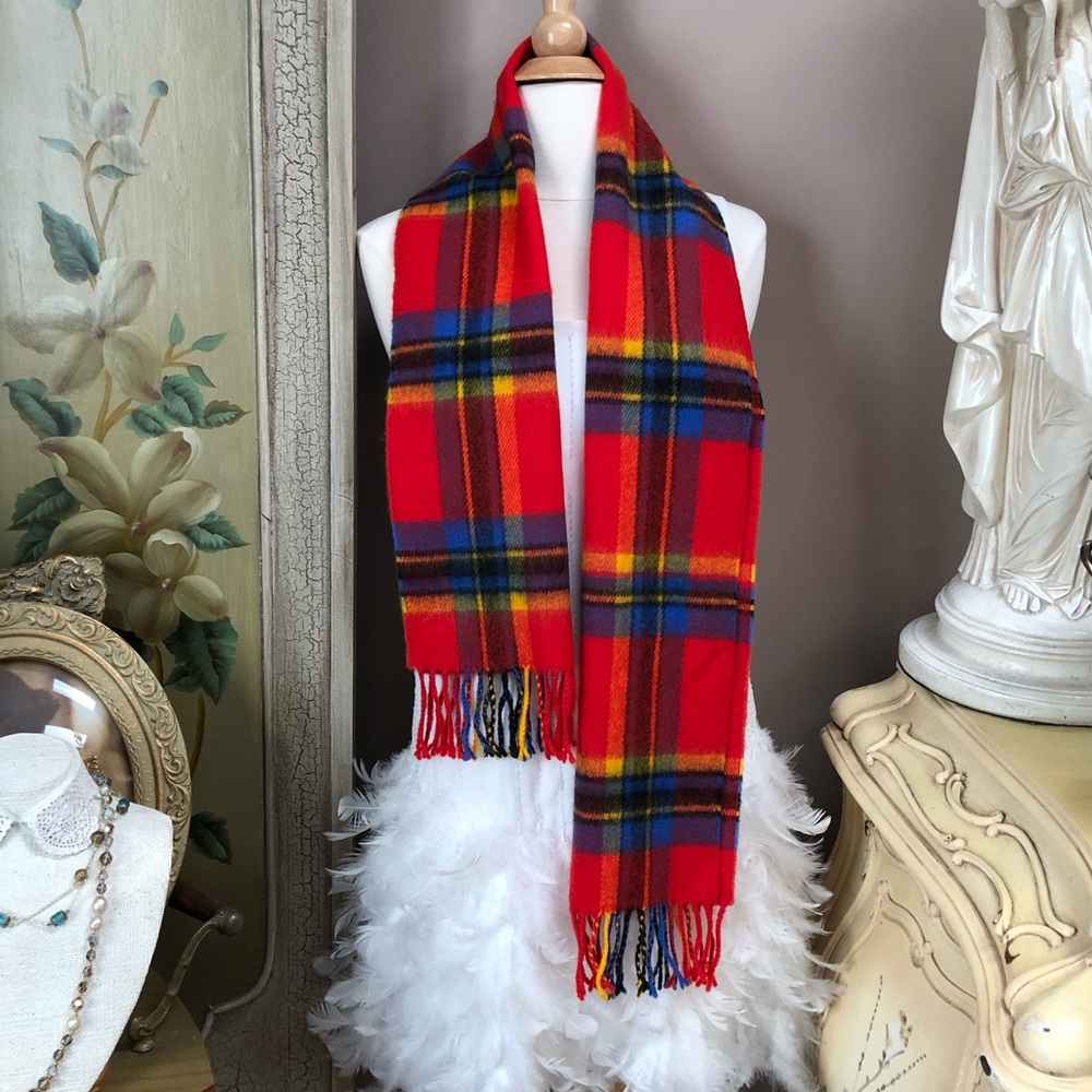 The Specialty House plaid scarf made in Japan